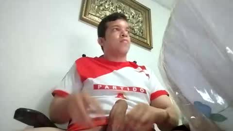 Snapshot of julianbest13254 chatting on November 2025 04:47:01 AM Full activo online show from November 2025 04:47:01 AM