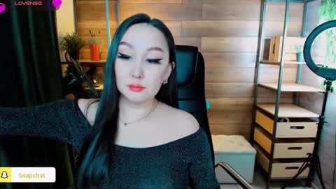 Julianna online show from February 2025 11:44:02 AM