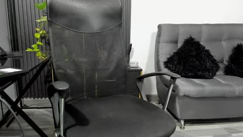 Snapshot of juliansexxx16 chatting on February 2025 01:58:01 AM Julian online show from February 2025 01:58:01 AM