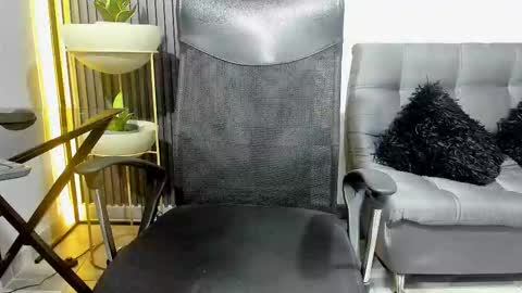 Snapshot of juliansexxx16 chatting on December 2025 11:24:01 PM Julian online show from December 2025 11:24:01 PM