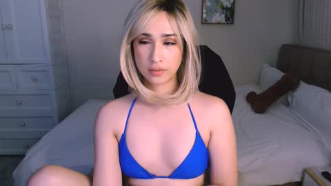 Snapshot of juliarichards chatting on December 2025 02:09:02 AM juliarichards online show from December 2025 02:09:02 AM