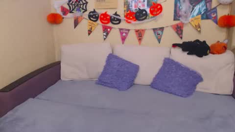 Jul online show from October 2025 02:56:02 PM