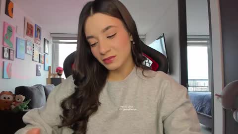 Jeimy Help me to reach 100 thumbs up online show from March 2026 10:24:01 PM