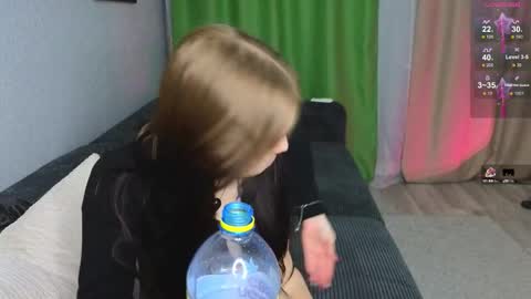 julidropp online show from January 2025 08:01:01 PM