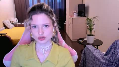 Julie online show from March 2026 01:55:01 PM