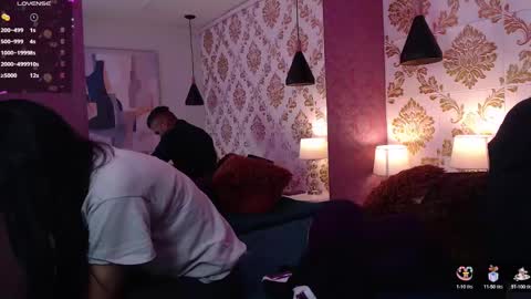 Julie and Tommy.  online show from January 2025 03:23:01 AM