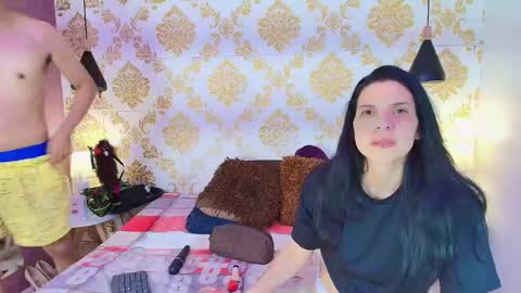 Julie and Tommy.  online show from January 2025 03:38:01 AM