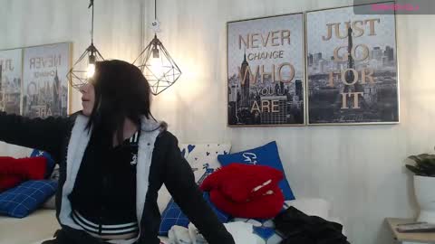 Julie and Tommy.  online show from February 2025 02:56:01 AM