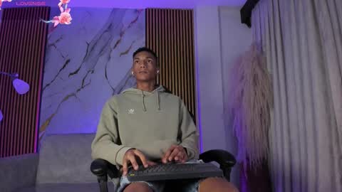 Julien online show from January 2026 10:52:01 AM