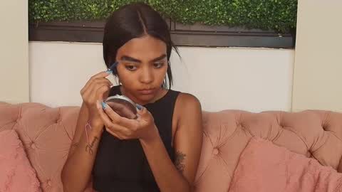 Juli online show from March 2026 07:06:01 PM