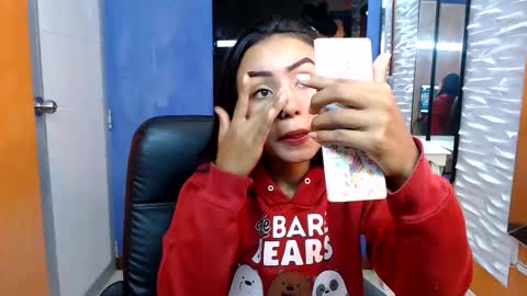 julieta_fn online show from December 2025 02:36:02 PM