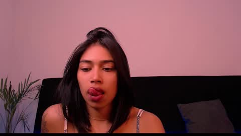 julieta_livee online show from February 2026 04:35:01 PM