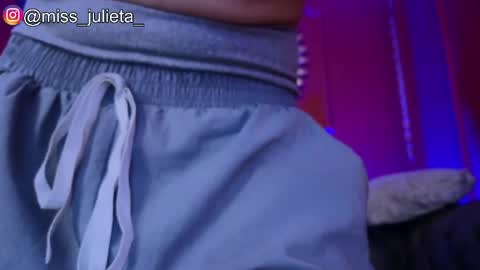  Julieta  online show from May 2026 12:00:02 PM