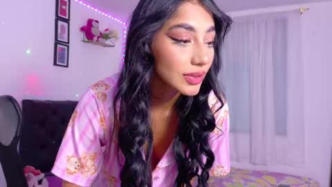 Snapshot of julietacheer chatting on September 2025 02:33:02 PM Julieta online show from September 2025 02:33:02 PM