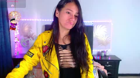 Snapshot of julietacollins06 chatting on February 2025 02:06:02 PM julietacollins06 online show from February 2025 02:06:02 PM