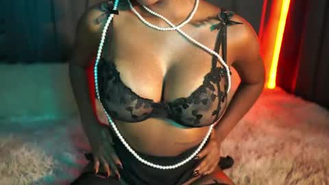 julietawinona online show from February 2026 09:27:01 PM