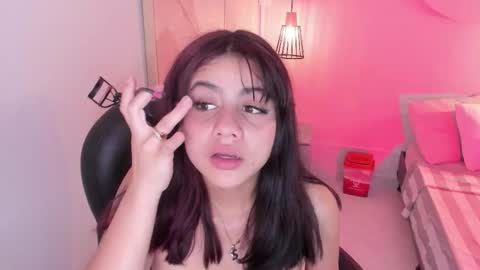 Julieth  online show from February 2026 07:43:01 PM