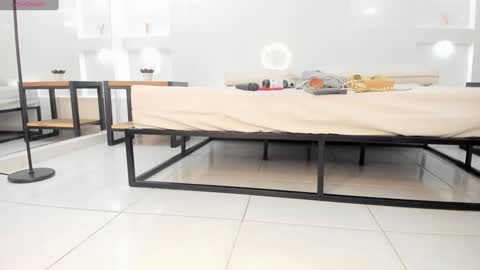 Snapshot of julietha_taylor chatting on February 2025 05:29:02 AM Julietha online show from February 2025 05:29:02 AM