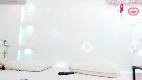 Snapshot of julietha_taylor chatting on February 2025 05:41:02 AM Julietha online show from February 2025 05:41:02 AM