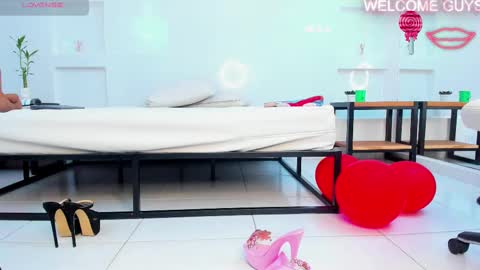 Snapshot of julietha_taylor chatting on February 2025 05:47:01 AM Julietha online show from February 2025 05:47:01 AM