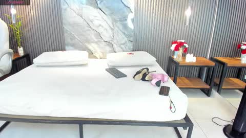 Julietha online show from February 2026 03:05:01 AM