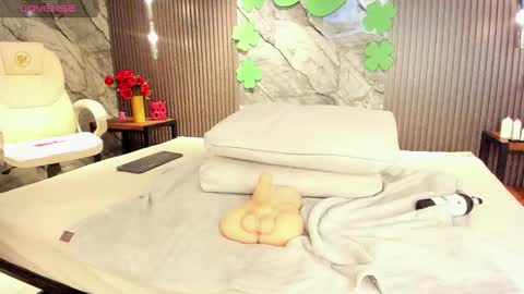 Julietha online show from March 2026 02:04:01 AM