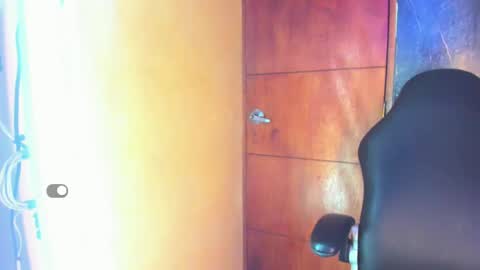   J U L L I E T A F O X   online show from April 2026 04:57:01 AM