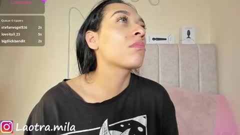 IG mila delux online show from November 2025 01:55:01 AM