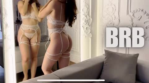 Julie online show from February 2025 07:05:02 PM