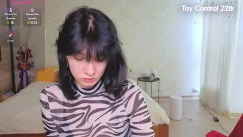 Snapshot of julissweet chatting on June 2026 07:43:01 AM Asmodeus online show from June 2026 07:43:01 AM