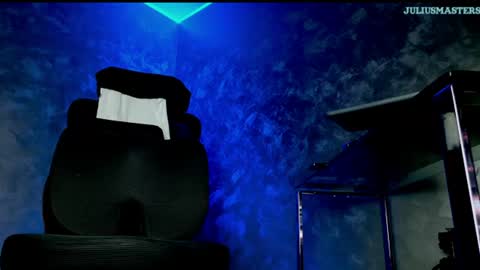 Snapshot of juliusmasters chatting on June 2026 07:40:01 PM JULiUS online show from June 2026 07:40:01 PM