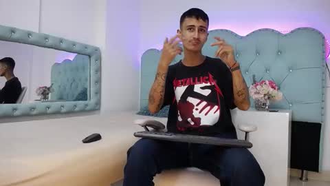 jullian online show from February 2026 11:26:02 AM