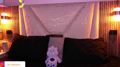 jullianapriv_ online show from March 2026 03:07:01 PM