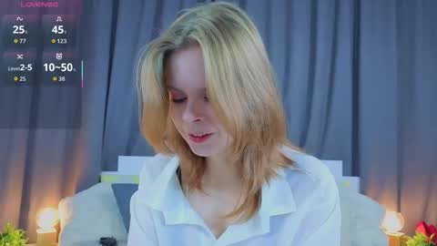 Snapshot of jullietebliss chatting on November 2025 04:31:02 PM Julie online show from November 2025 04:31:02 PM