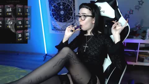 Baroness Von Cringe online show from December 2024 09:39:01 PM