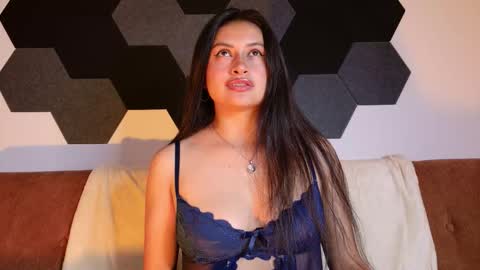 Julietha  online show from January 2026 10:23:01 PM