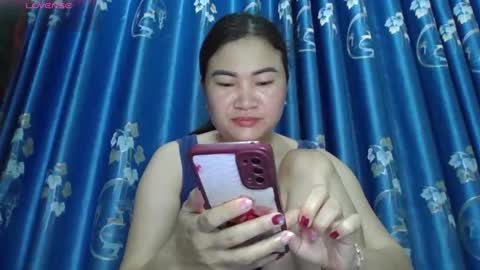 Snapshot of julybeo chatting on April 2026 10:27:01 AM julybeo online show from April 2026 10:27:01 AM