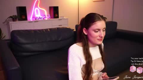 Snapshot of junejuniper chatting on November 2025 12:20:01 AM June Juniper online show from November 2025 12:20:01 AM