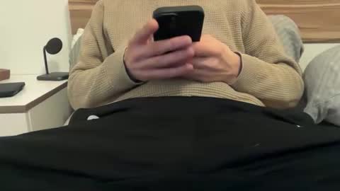 junge170395 online show from April 2026 11:48:02 AM