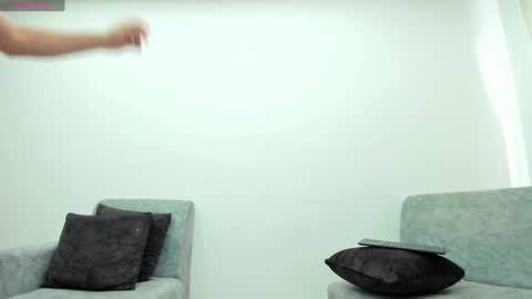 Snapshot of juniormorris_ chatting on December 2024 09:46:01 PM Junior online show from December 2024 09:46:01 PM