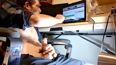 Snapshot of jusntym chatting on October 2025 08:07:01 AM jusntym online show from October 2025 08:07:01 AM