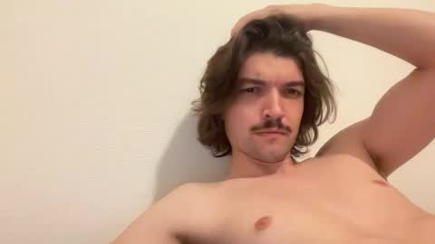 just_a_guy_with_a_big_cock online show from May 2026 07:41:01 PM