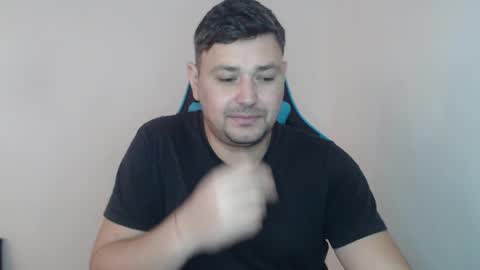 Snapshot of just_a_nice_guy_27 chatting on January 2026 11:25:01 AM Alex online show from January 2026 11:25:01 AM