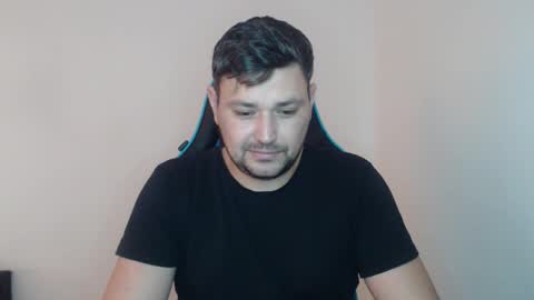 Snapshot of just_a_nice_guy_27 chatting on February 2026 11:24:01 AM Alex online show from February 2026 11:24:01 AM