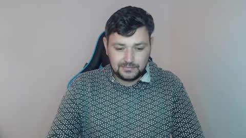 Snapshot of just_a_nice_guy_27 chatting on February 2026 11:28:02 AM Alex online show from February 2026 11:28:02 AM