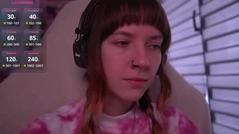 Snapshot of just_busking chatting on September 2025 06:13:02 AM Julia online show from September 2025 06:13:02 AM