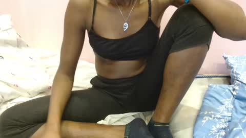 just ebonee online show from February 2026 05:05:02 AM