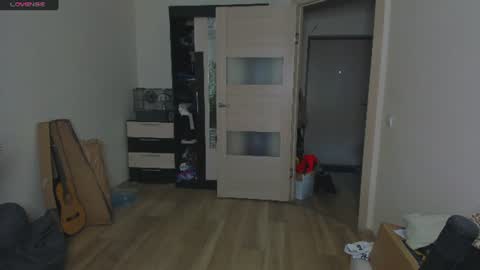 Edwins online show from June 2026 06:02:01 PM