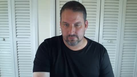 Snapshot of just_inside chatting on October 2025 02:17:02 PM just_inside online show from October 2025 02:17:02 PM