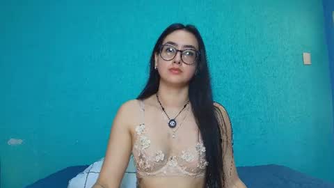  Isa y Luci  online show from June 2026 02:53:01 PM
